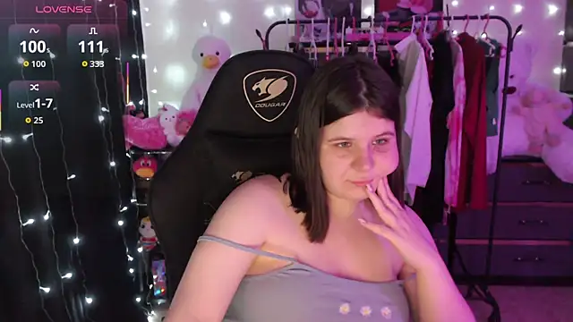 แชท XXX สดของ AmyVibess