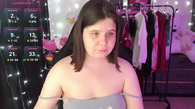 AmyVibess Live XXX-Chat
