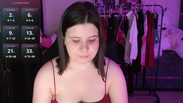 AmyVibess' Live XXX Chat