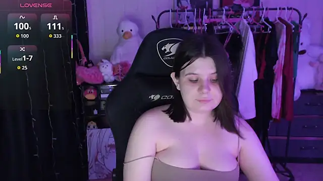 AmyVibess' Live XXX Chat
