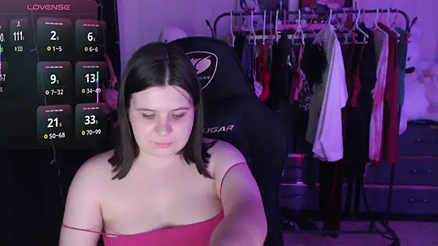 AmyVibess' Live XXX Chat