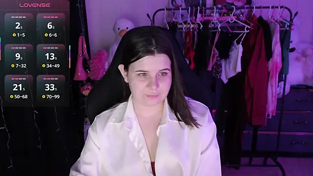 AmyVibess' Live XXX Chat