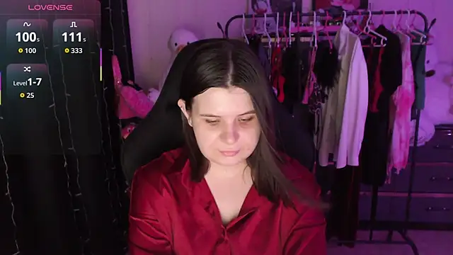 AmyVibess Chat XXX in diretta
