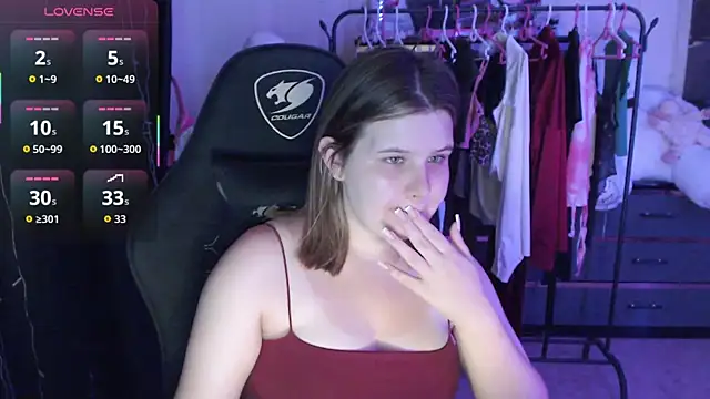 AmyVibess' Live XXX Chat
