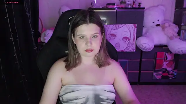 AmyVibess' Live XXX Chat