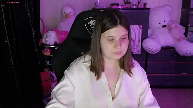 AmyVibess Adlı Modelin Canlı XXX Sohbeti