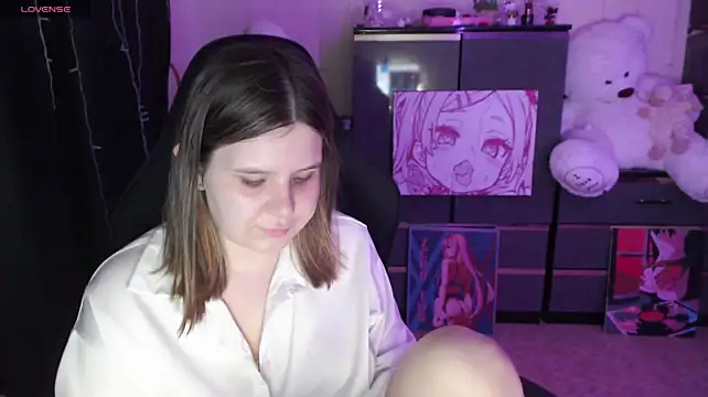AmyVibess 即時 XXX 聊天