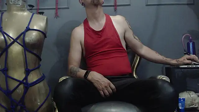 zain_kreigger Show Webcam