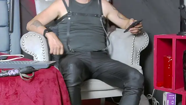 zain_kreigger Webcam Show