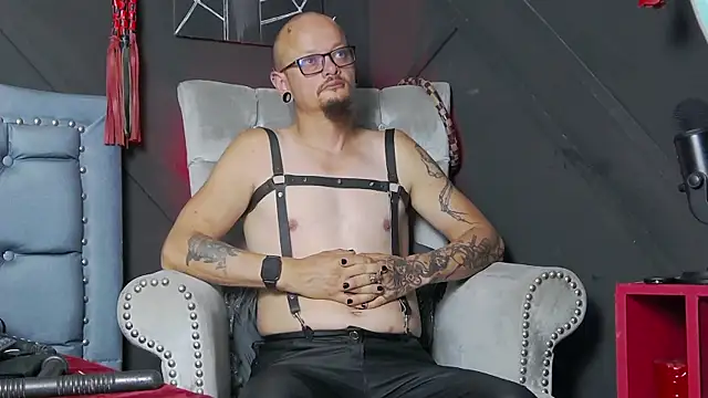 zain_kreiggern Webbikameraesitys