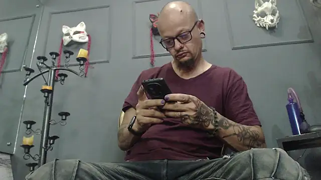 XXX chat uživo modela zain_kreigger