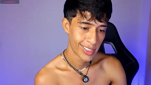_Danny777: вебкам-шоу