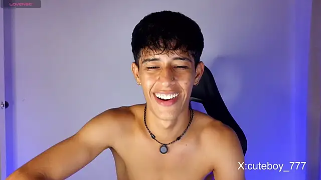 _Danny777 Pertunjukan Webcam