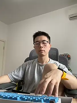 Adzard65 在線直播表演