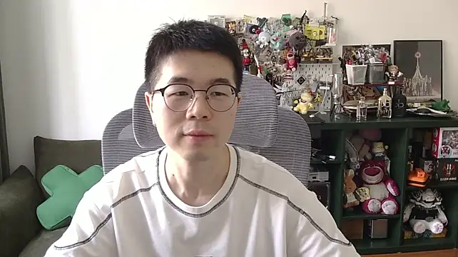 Adzard65's Webcam Show