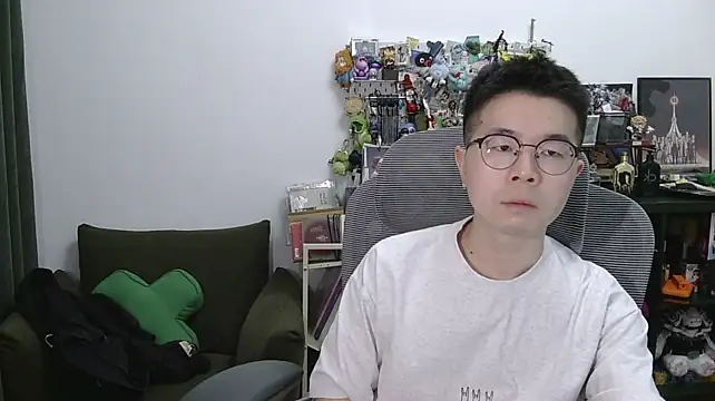 Adzard65 Show Webcam