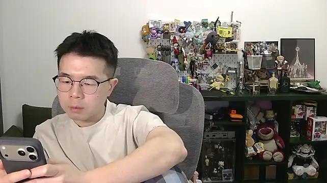 Adzard65 网络视讯表演