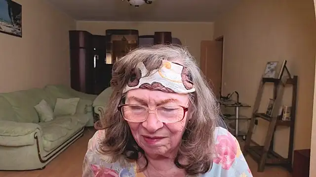 Betty_Brick's Webcam Show