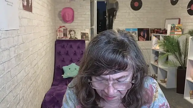 Betty_BrickのライブXXXチャット