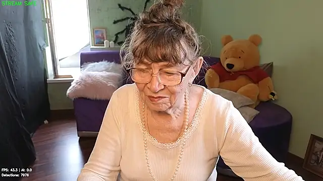 Betty_Brick 网络视讯表演
