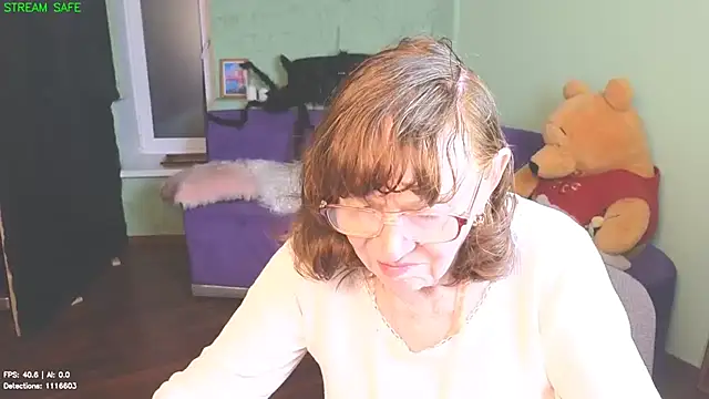 Betty_Brick's Webcam Show
