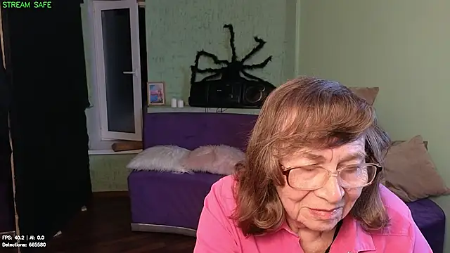 Betty_Brick Webcam show