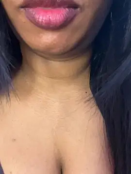 Tamil_Maaya Adlı Modelin Web Kamerası Şovu