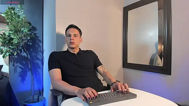 Dustin_Sonne Webcam-Show