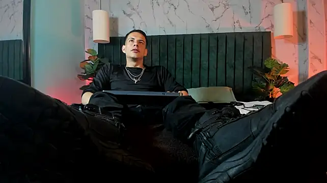 Dustin_Sonne webkamerás műsora
