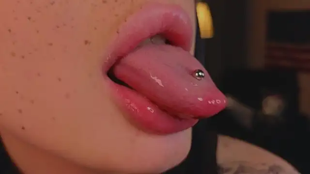 LisaaLissのライブXXXチャット