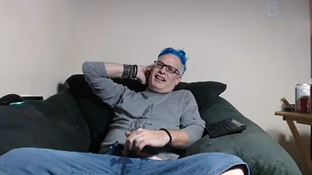 nerdy6 Show in webcam