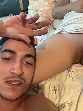 Leynad2000 Live chatroom