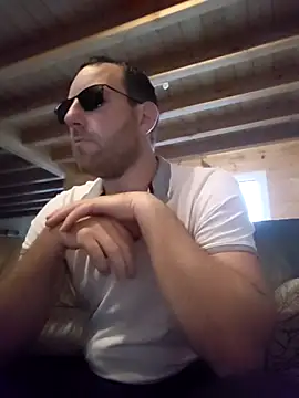 BrunJulienMetis Webcam Show