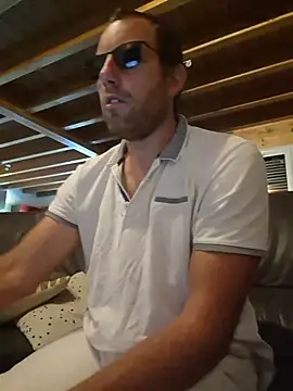 BrunJulienMetis Webcam-Show