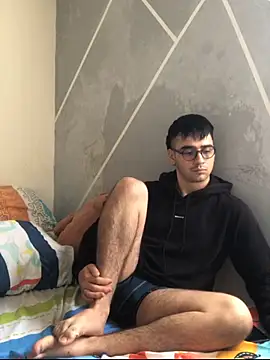 Pokazy przed kamerką – Cesar_Augusto
