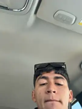 BadboyXXXMZ Pertunjukan Webcam