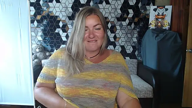 NikaSkylink Webcam-Show