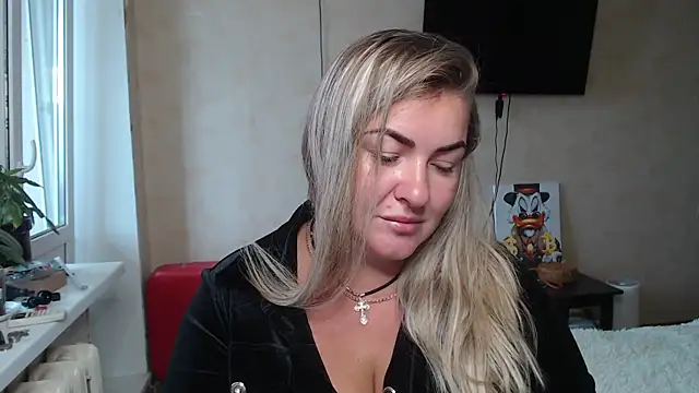 NikaSkylink: απευθείας συνομιλία ΧΧΧ