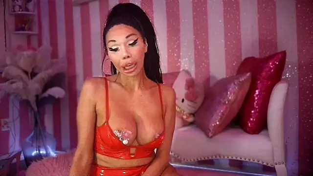 Show de Destinydoll702 na webcam