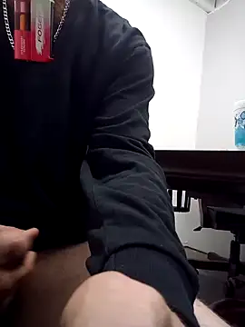 CharmedTracer Webcam Show