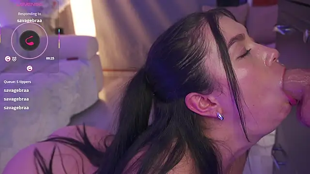 Sky_Dark7 Adlı Modelin Web Kamerası Şovu