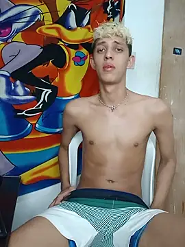 โชว์เว็บแคมของ Alayn_sexy_ayes