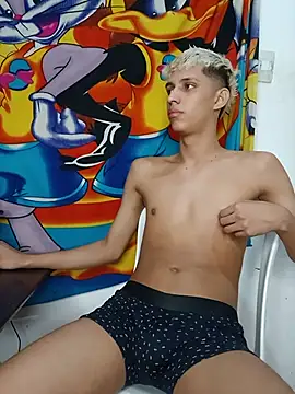 Alayn_sexy_ayesのウェブカメラショー