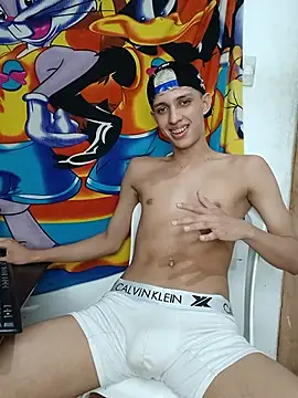 โชว์เว็บแคมของ Alayn_sexy_ayes