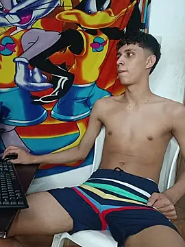 Alayn_sexy_ayes Webcam Show