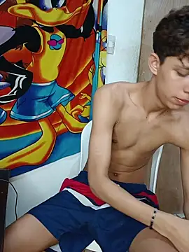 Alayn_sexy_ayes Webcam Show