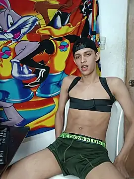Alayn_sexy_ayes Show Webcam