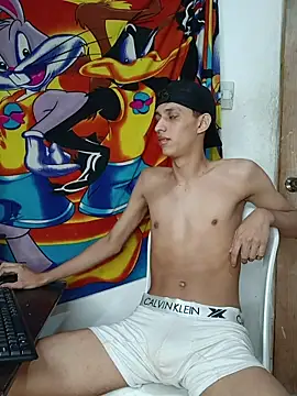 Alayn_sexy_ayes Adlı Modelin Web Kamerası Şovu