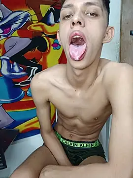 Alayn_sexy_ayes 在線直播表演