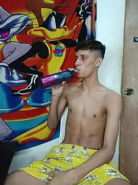 Alayn_sexy_ayes Webcamshow